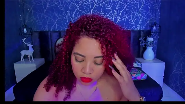 AngelaCoffee's cam snapshot