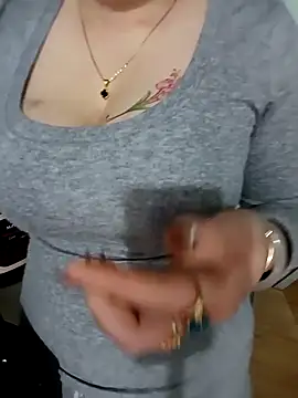 Emily-lonely's cam snapshot