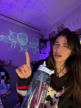 crystal_bunny7's cam snapshot