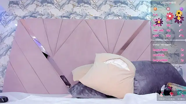 naomy_sexy_ live sex cam