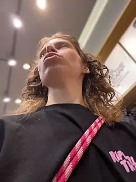 RinaMood's cam snapshot