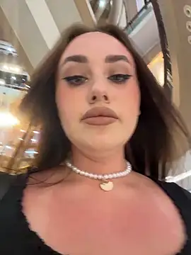 KiraSunshine's cam snapshot