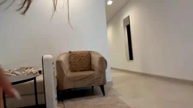 LuellaHalifax's cam snapshot