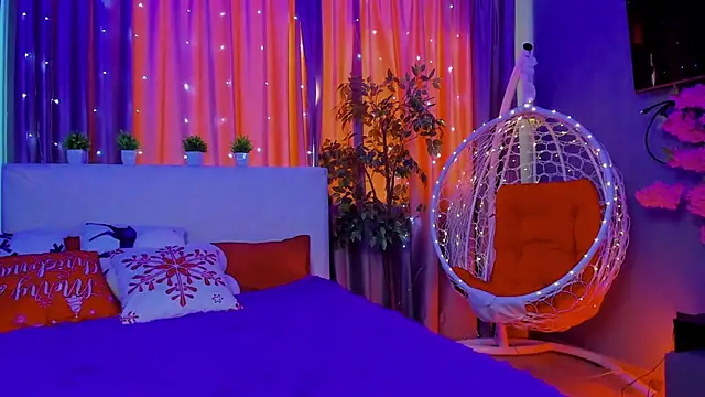 Gina_Gina_love's cam snapshot