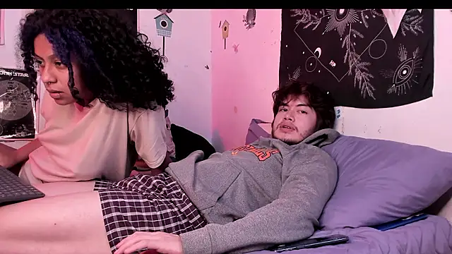 hothoneychile live sex cam