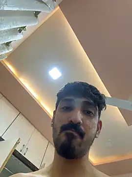 hornyguy271192 live sex cam