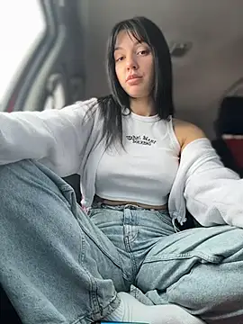 JulliaVegas's cam snapshot