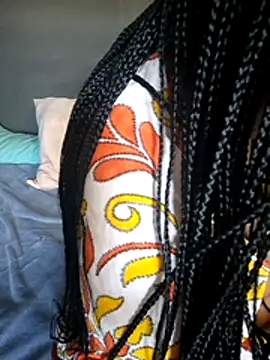 Sexyzmiranda_207's cam snapshot