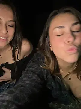 AmericanCreampies live sex cam