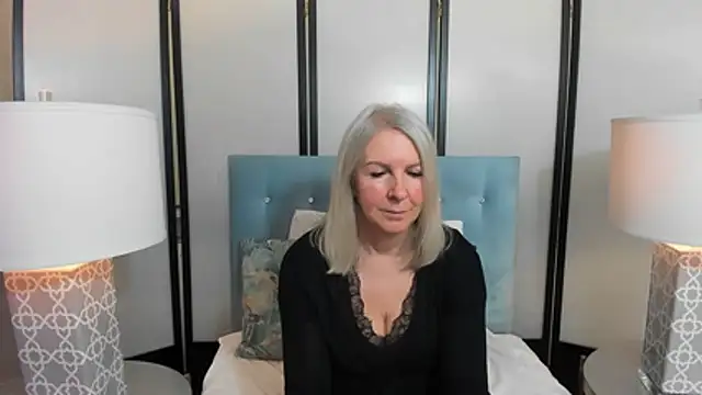 EricaTop's cam snapshot