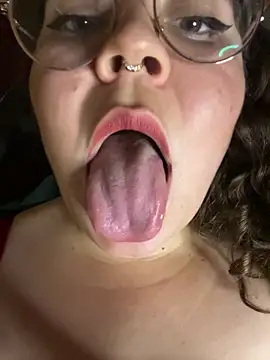 SecsiMoon's cam snapshot