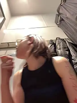 RinaCat's cam snapshot