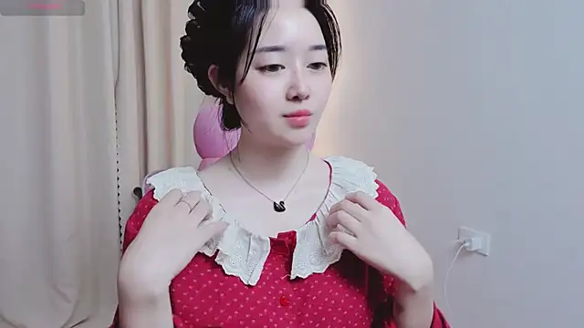 Miu-999 live sex cam