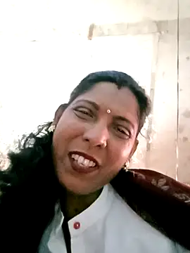 Savita992 live sex cam