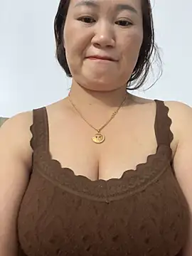 Puka2001 live sex cam