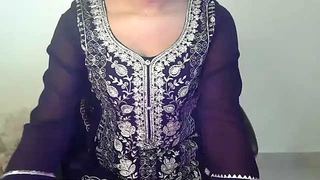 C_p_r_puoja's cam snapshot