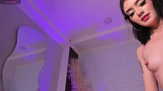 CamileHolmes's cam snapshot