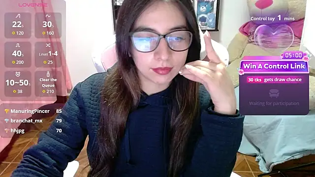 Maggie_Fox3's cam snapshot