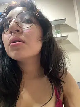 Noamilk live sex cam