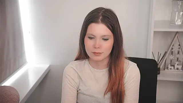 MarnieWootan live sex cam