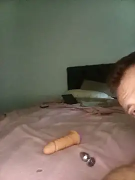 moannapozzy's cam snapshot