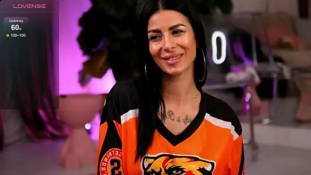 EvaAmanti's cam snapshot