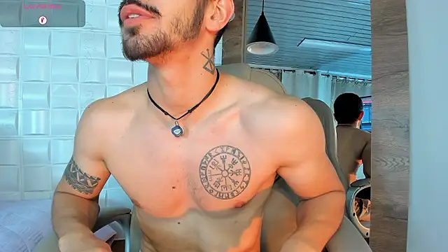 AlejandroStormm live sex cam