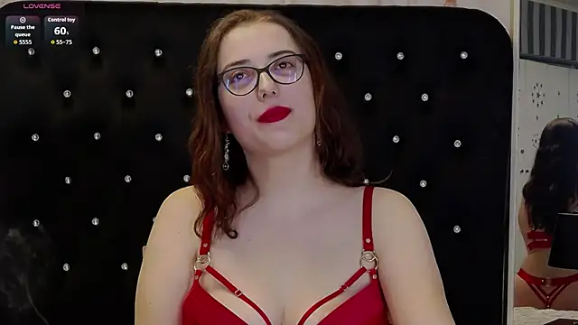 JulieAnnX's cam snapshot