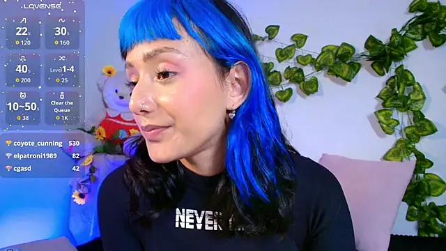 tati_cardenas's cam snapshot