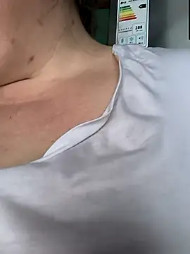 jusichka's cam snapshot