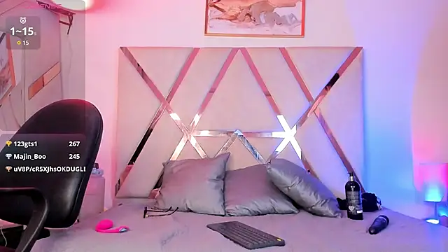 Lucia_velez's cam snapshot