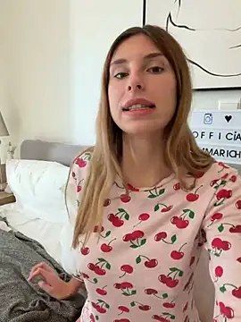 emma05 live sex cam