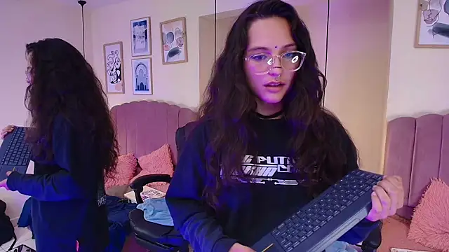 Hanabie_ live sex cam