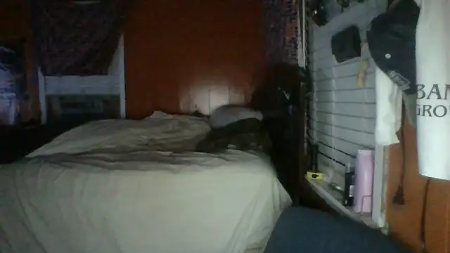 Bigdaddy25078 live sex cam