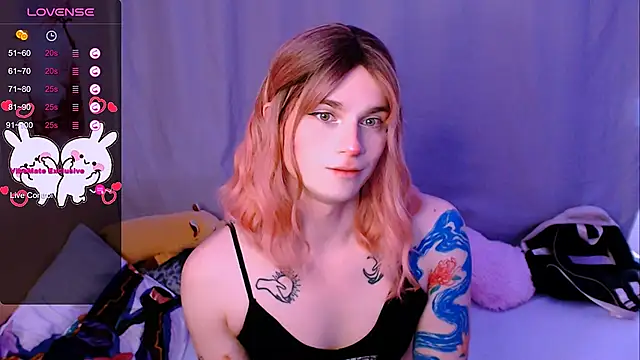 Alice_Hells live sex cam