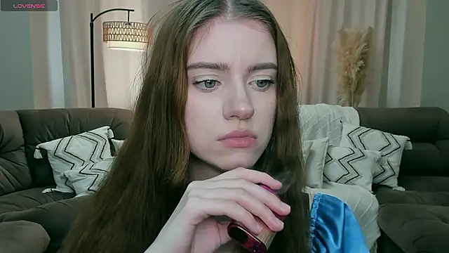 Erica_Kiss's cam snapshot