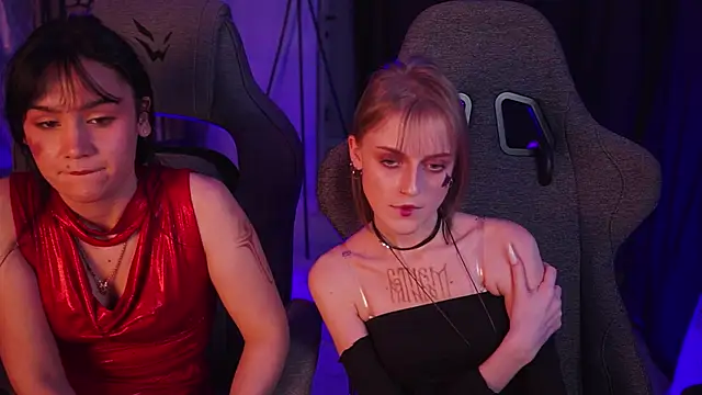 MonicaFarmer's cam snapshot