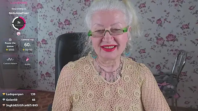 Maya_Mayflower's cam snapshot