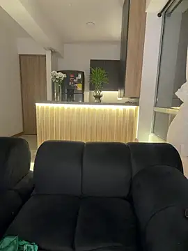 karymoron's cam snapshot