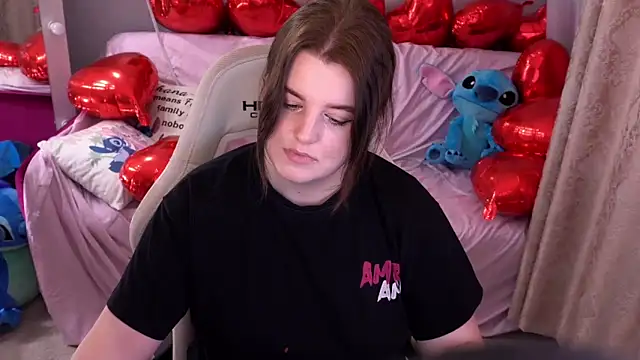 KristiFoxy's cam snapshot