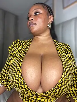 RoyalVibeXO live sex cam