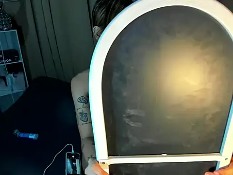 ClassyTemptressX live sex cam