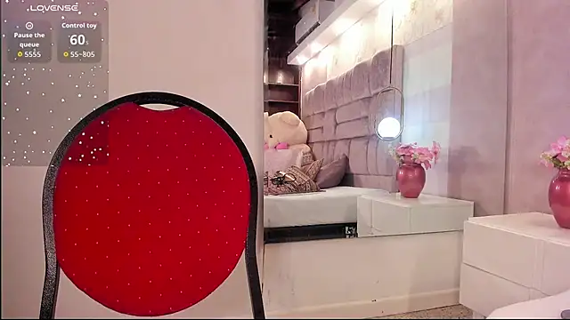 miaa_quinn's cam snapshot