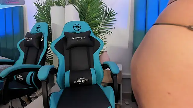 KimWexlerr_'s cam snapshot