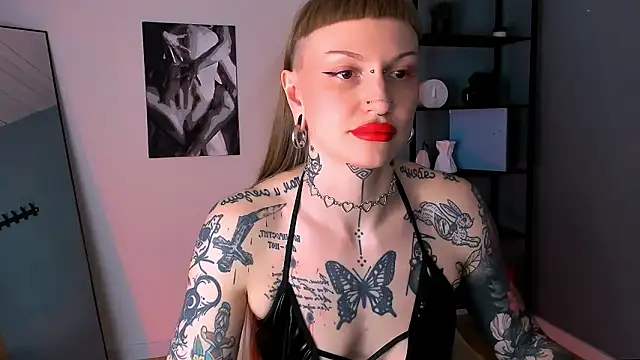 SugarSoot's cam snapshot