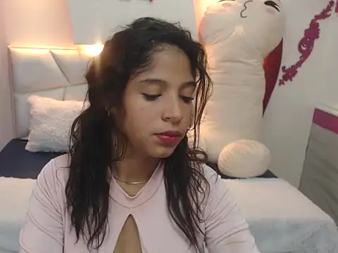 Cloe_Foster's cam snapshot