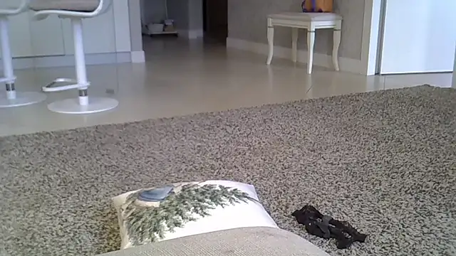 ZarinaSwift's cam snapshot