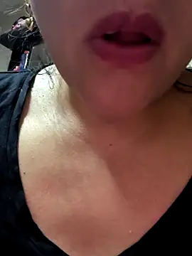 Kasandra02 live sex cam