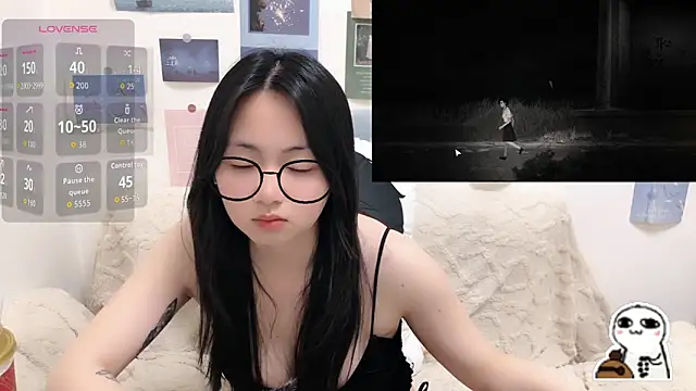 LiLiYbaby live sex cam