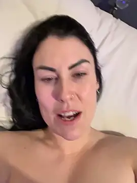 Charlie_Greene_Eyez live sex cam